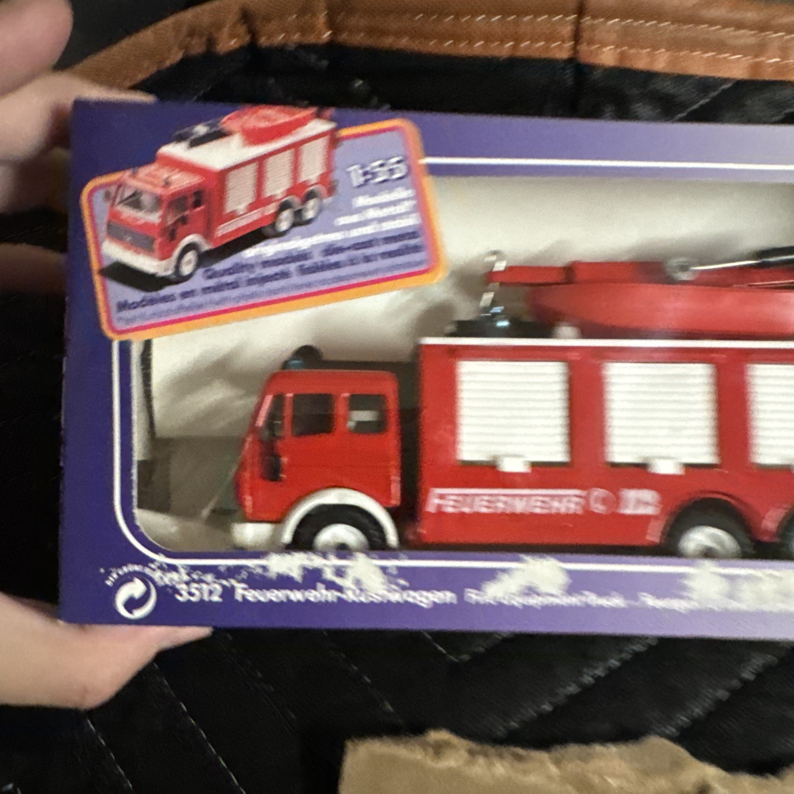 SIKU 3512 ‘FEUERWEHR-RUSTWAGEN FEUERWEHR FIRE EQUIPMENT TRUCK’ 1:55. MIB/BOXED.