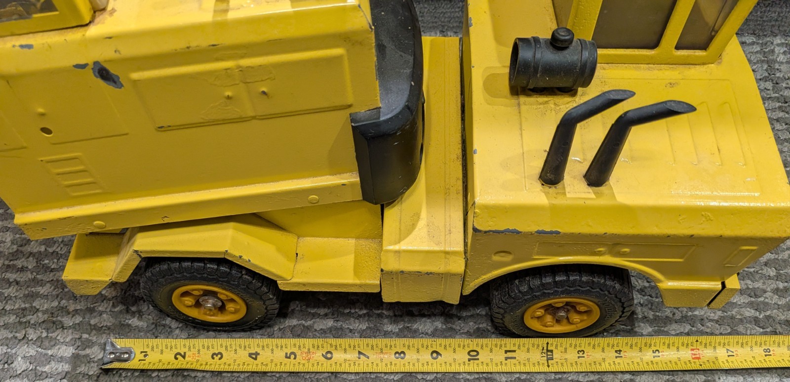 1965 Tonka Metal Trencher Backhoe Loader 18″