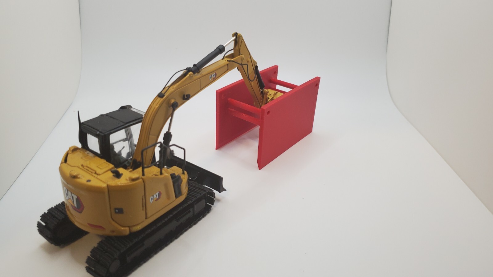 Custom 1/50 Scale Trench Box in Red