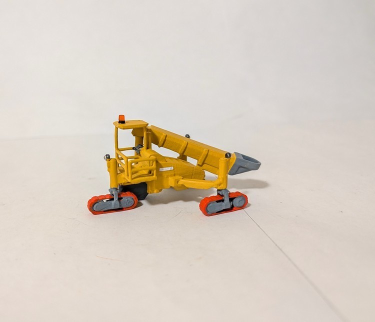 1/87 HO Scale Custom Built Wirtgen Offset Slipform Concrete Paving Machine