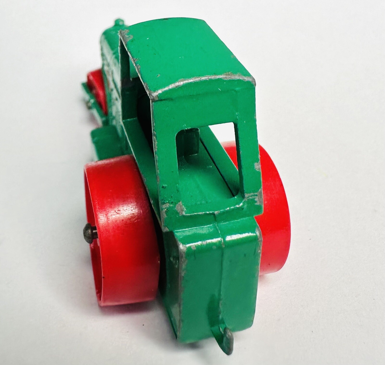 MATCHBOX LESNEY #1 AVELING BARFORD ROAD ROLLER 1964 FARM TRACTOR TOY