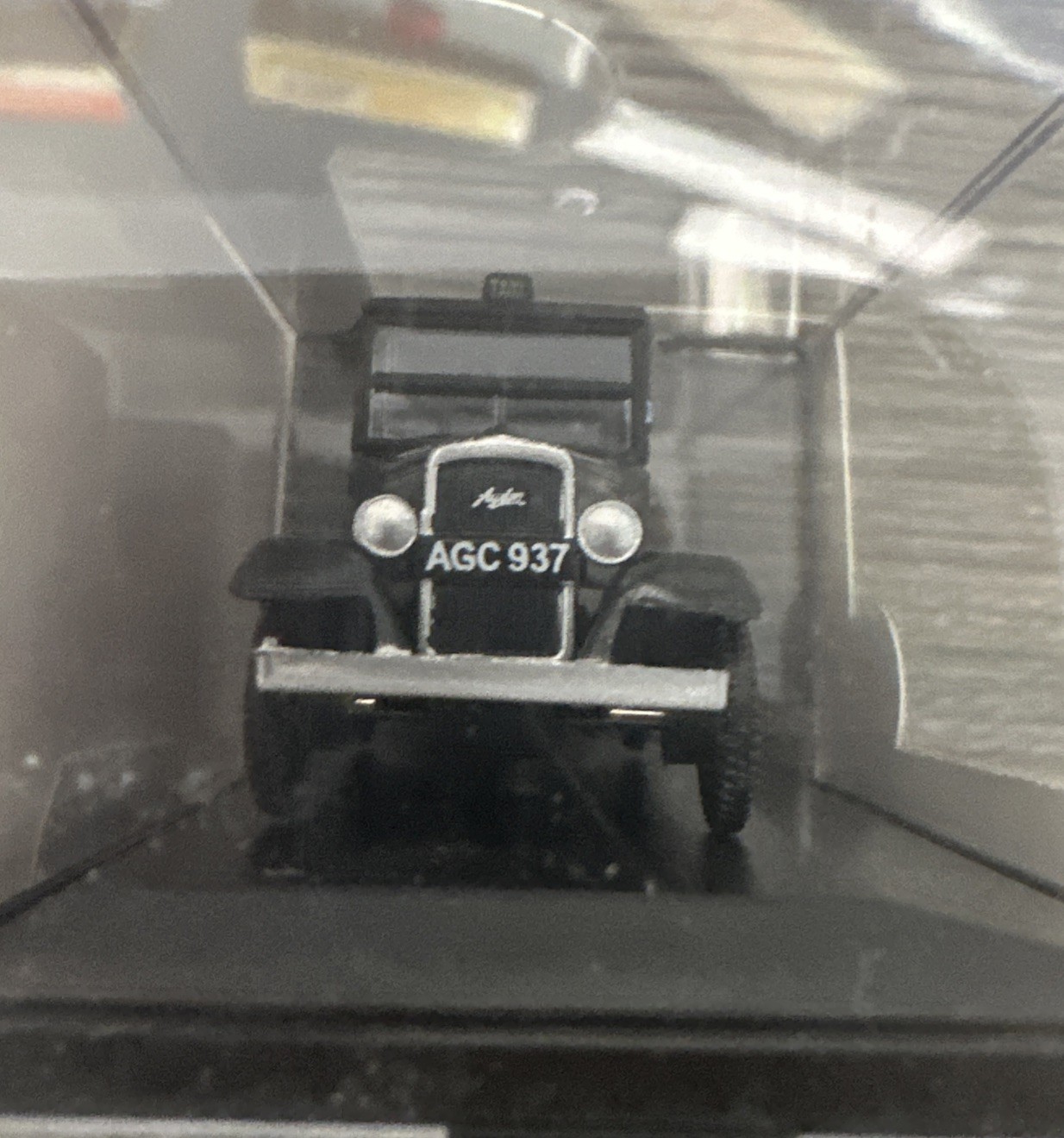 Oxford Diecast 1:76 #76AT001 Austin Taxi Black NIB