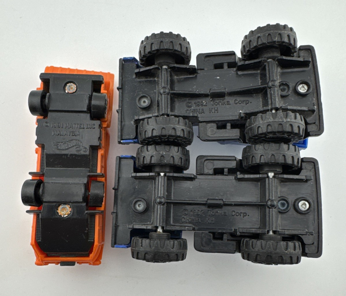 1992 Tonka Toy Construction Trucks (x2), 1991 Hot Wheels Toy Recycler Truck