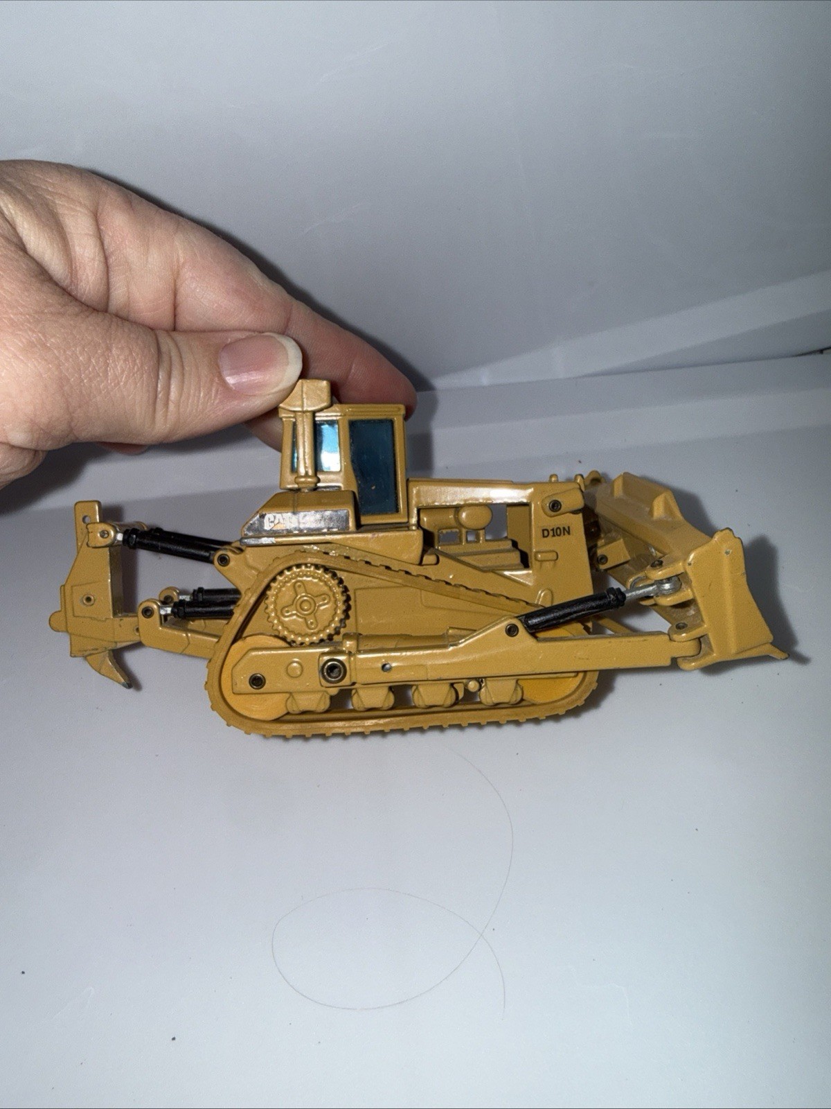 Joal 1:70 Scale No. 220 Caterpillar D10 Bulldozer with Ripper