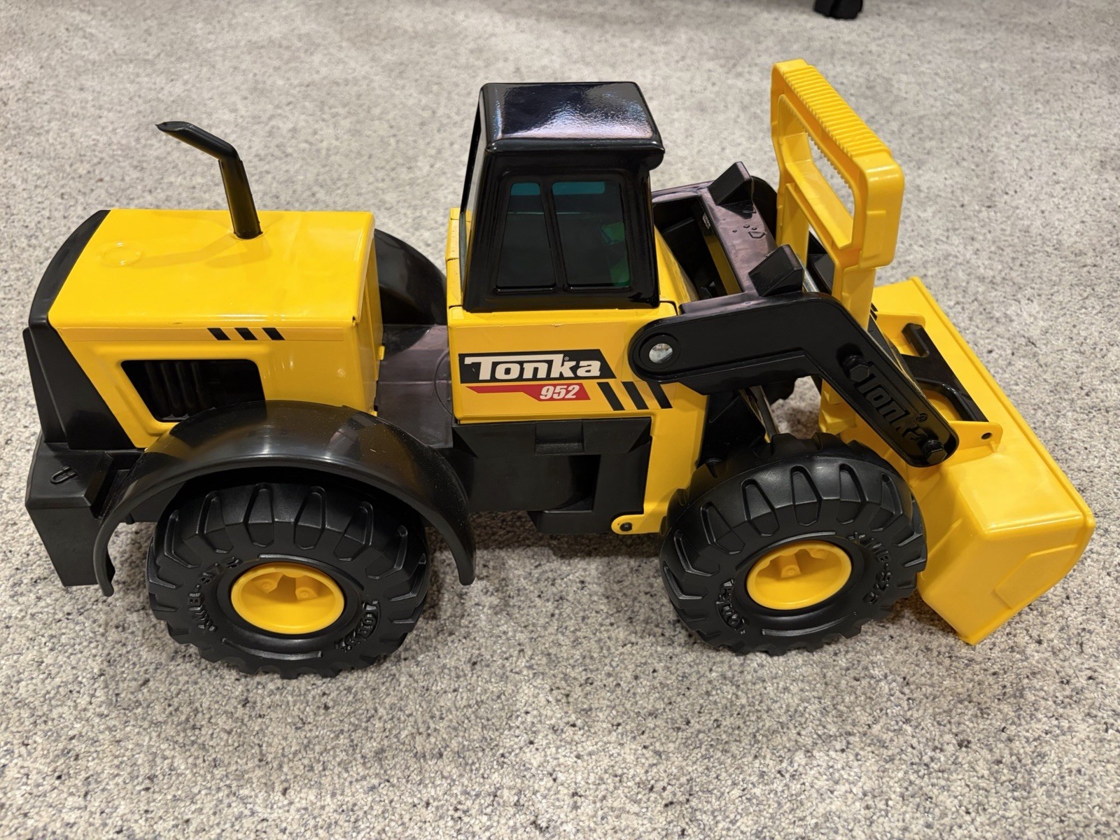 2020 Tonka 952 Steel Classic Front Loader