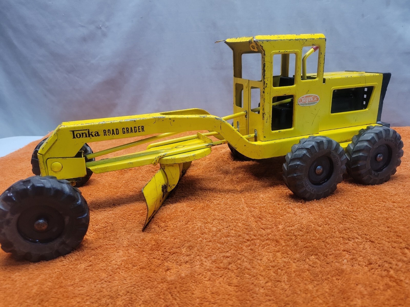 H▪︎Vintage 1970″s Tonka Road Grader MR-970 Pressed Steel Yellow All Original