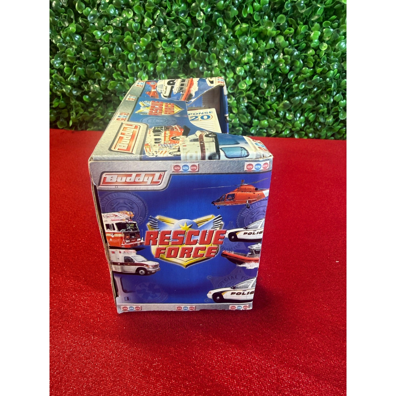 Buddy L Rescue Force Medical Response Unit 20 Ambulance Toy NIB Lights Sounds