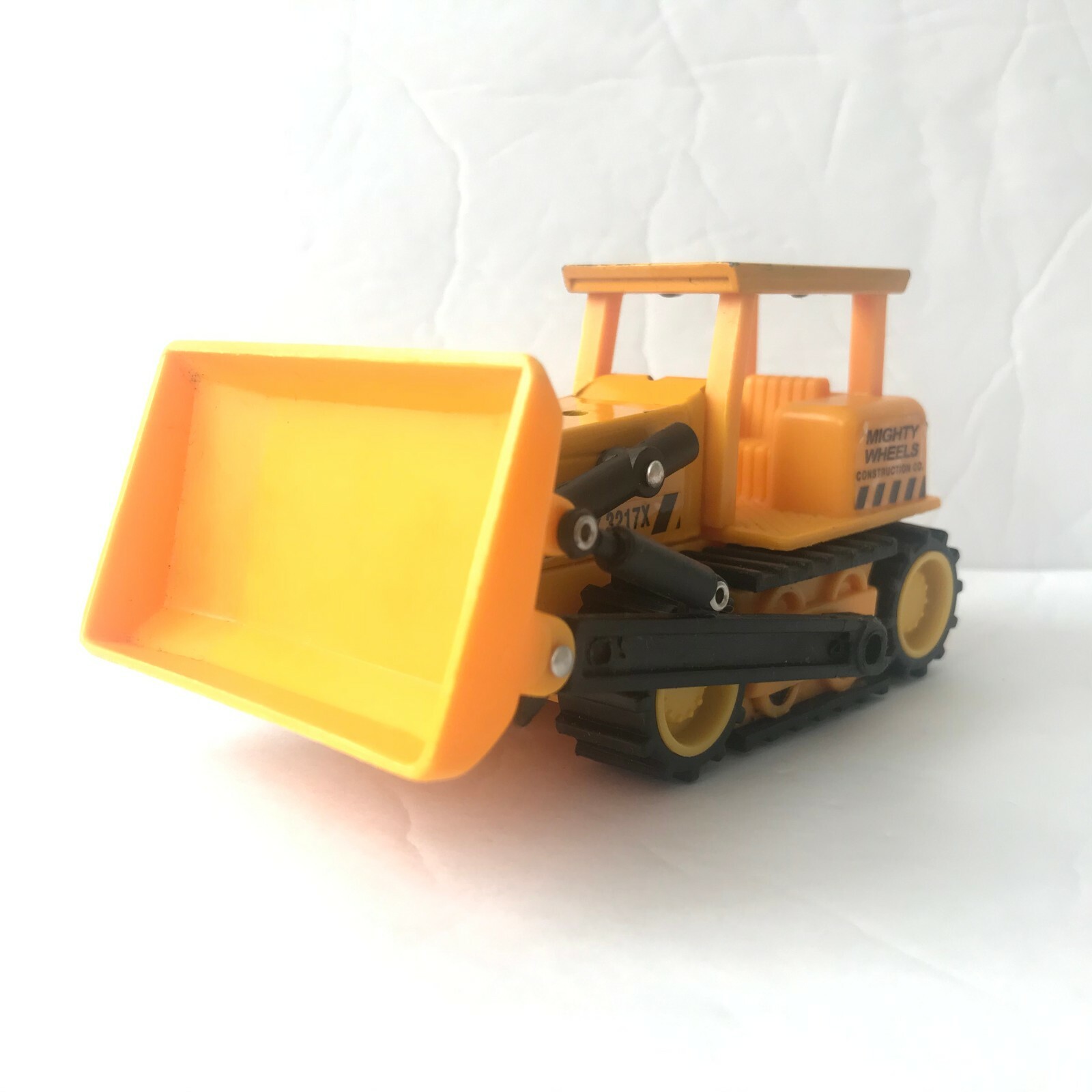 SOMA Mighty Wheels Dump Truck Front End Loader Construction Yellow Metal Plastic