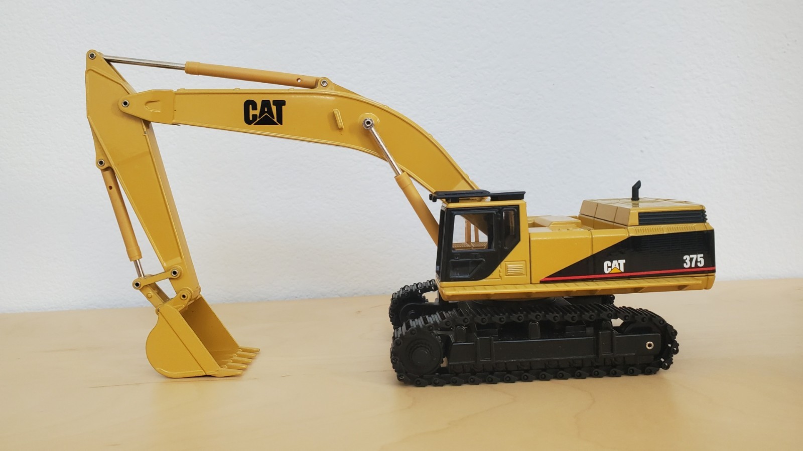 1/50 Joal 189 Cat 375 Excavator