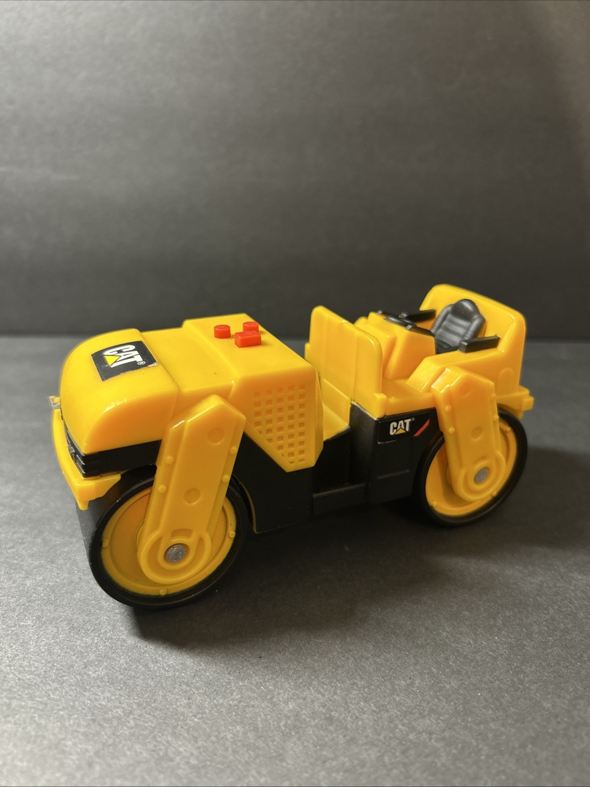 🚜 CAT (Caterpillar) 5’ Mini Toy Steamroller Used-Needs Battery 🪫