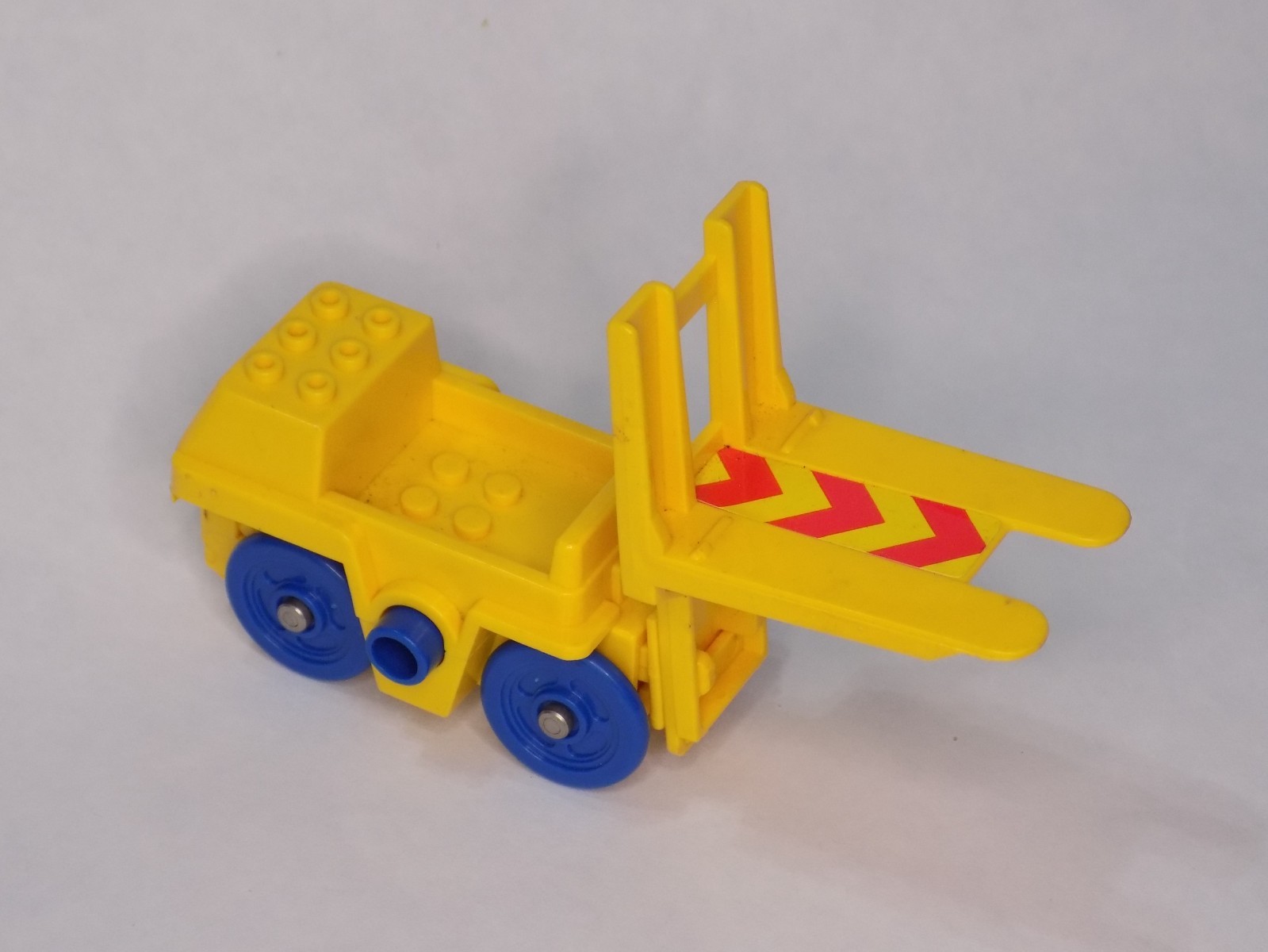 TOMY Tomyville Great Freight Train Set FORKLIFT Vintage 1990’s