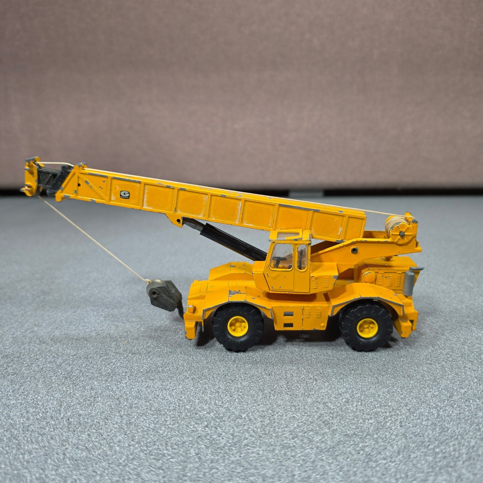 NZG Modelle Grove RT65S Crane 1:55 Scale West Germany No 149 Good Condition