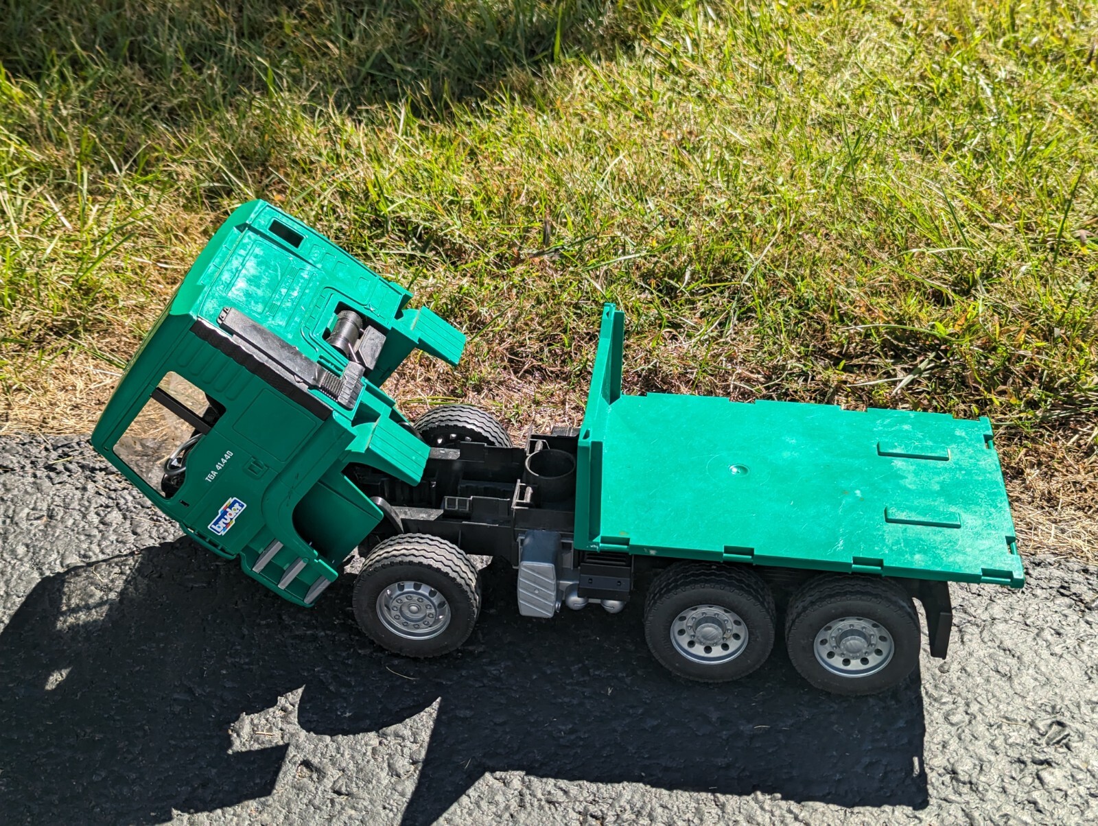 Bruder MAN Green 2001 Toy Timber Logging Truck 4143 (NO LOGS) As Shown