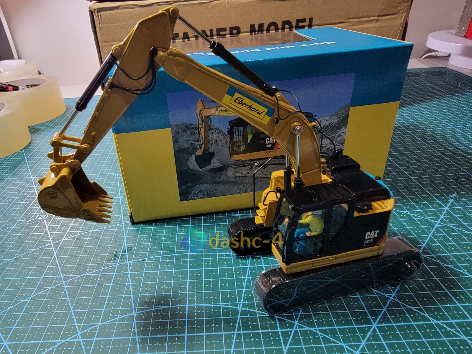 Caterpillar Cat 335F L Excavator Eberhard 1/50 Scale Diecast Masters DM85925E Ne