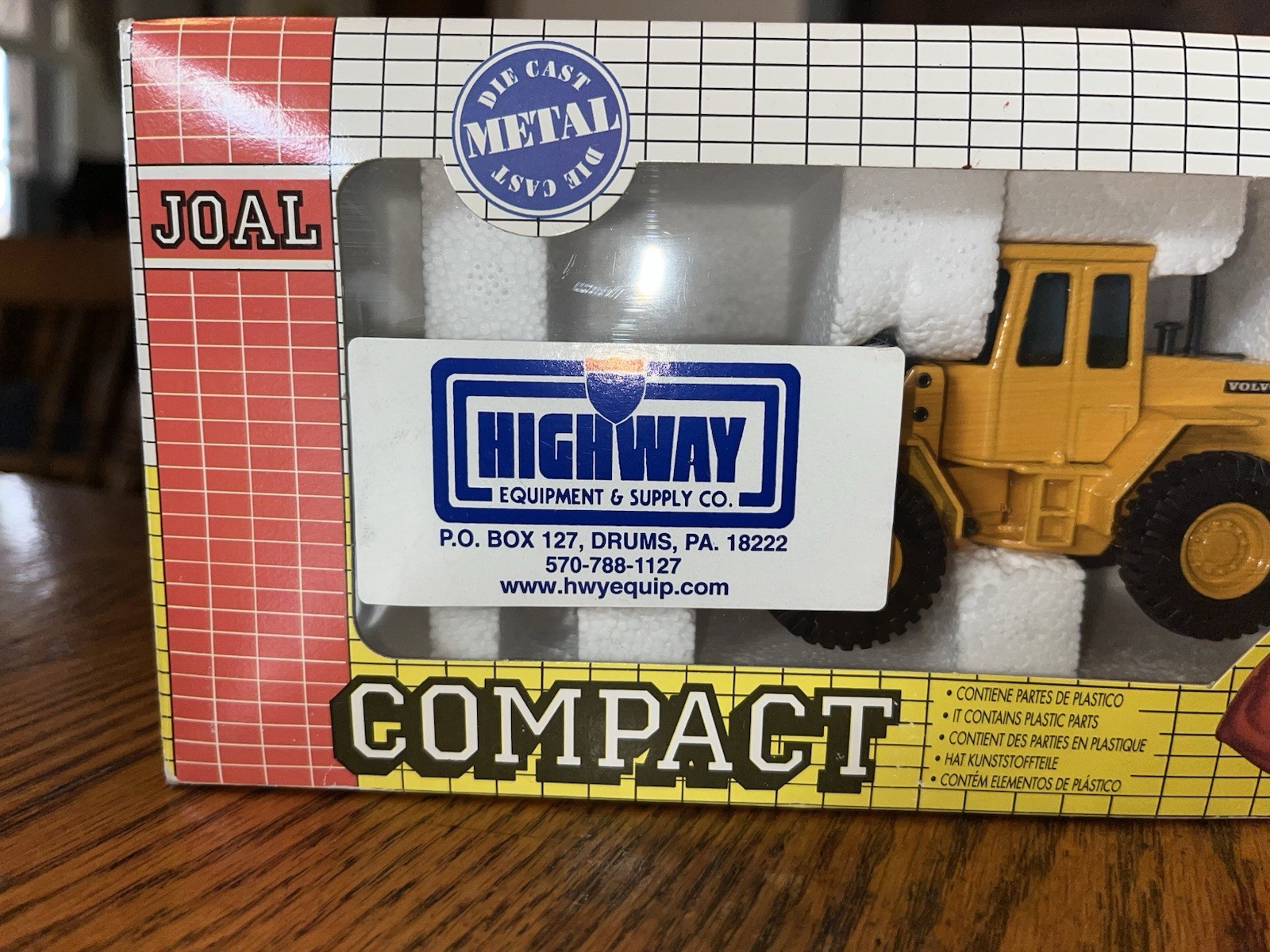 Joal Volvo BM L70C Loader. 1:50 Scale W/ Dealers Tag Drums, PA