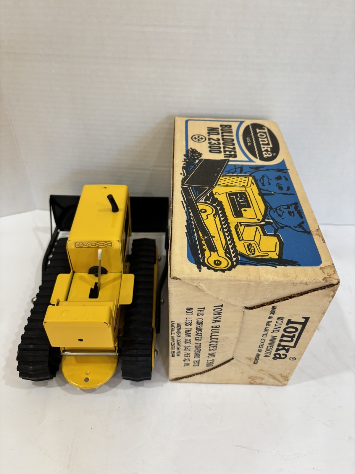 Vintage YELLOW TONKA BULLDOZER NO. 2300 with ORIGINAL BOX NOS 1960’s