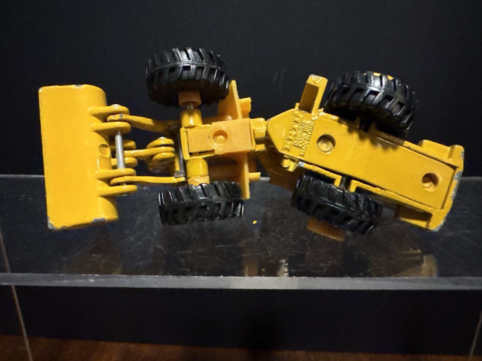 Ertl 1:64 John Deere Wheel Loader Tractor 544G Used