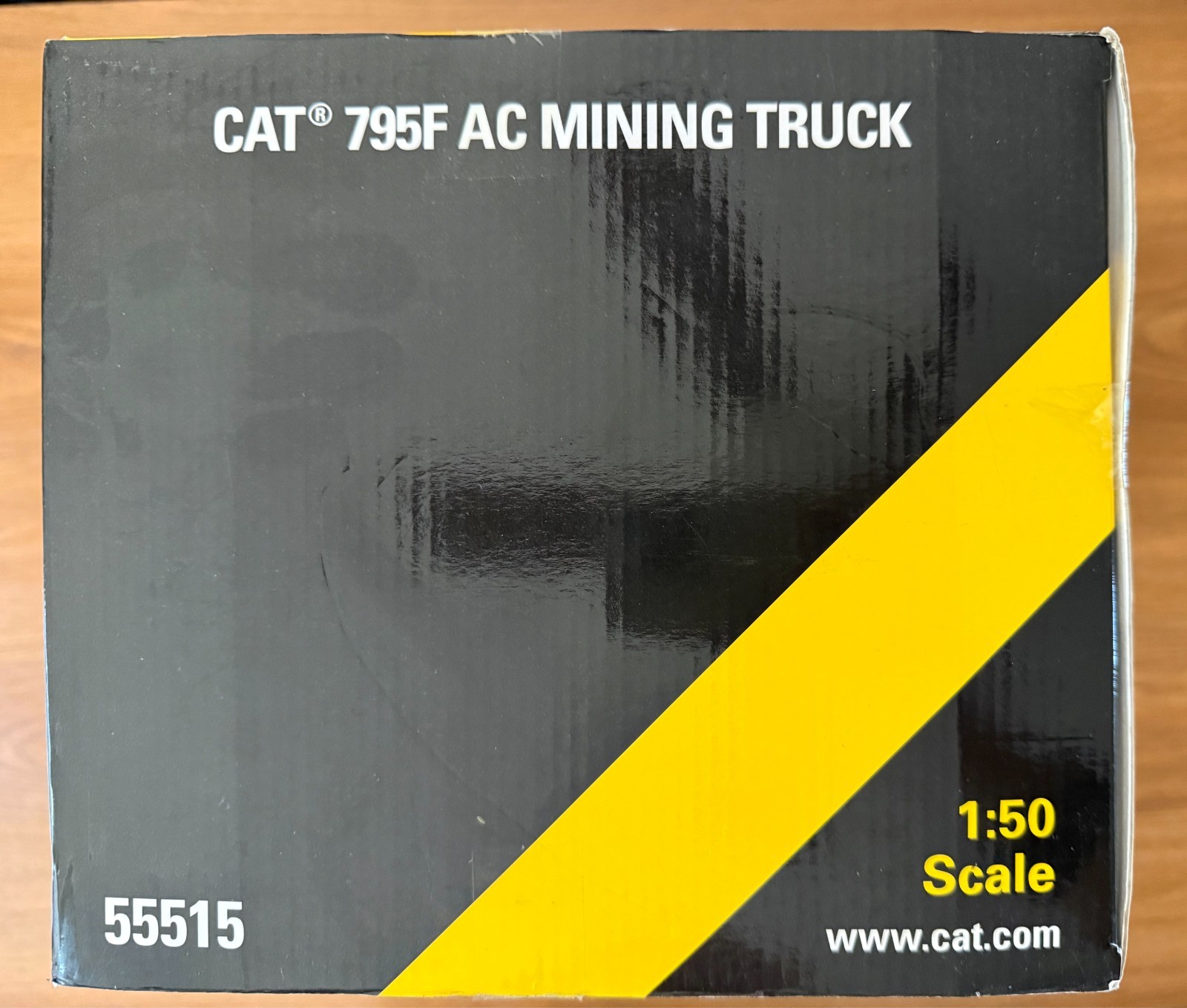 Brand New CAT 1:50 795F AC Mining Off-Highway Truck Diecast Mint Condition