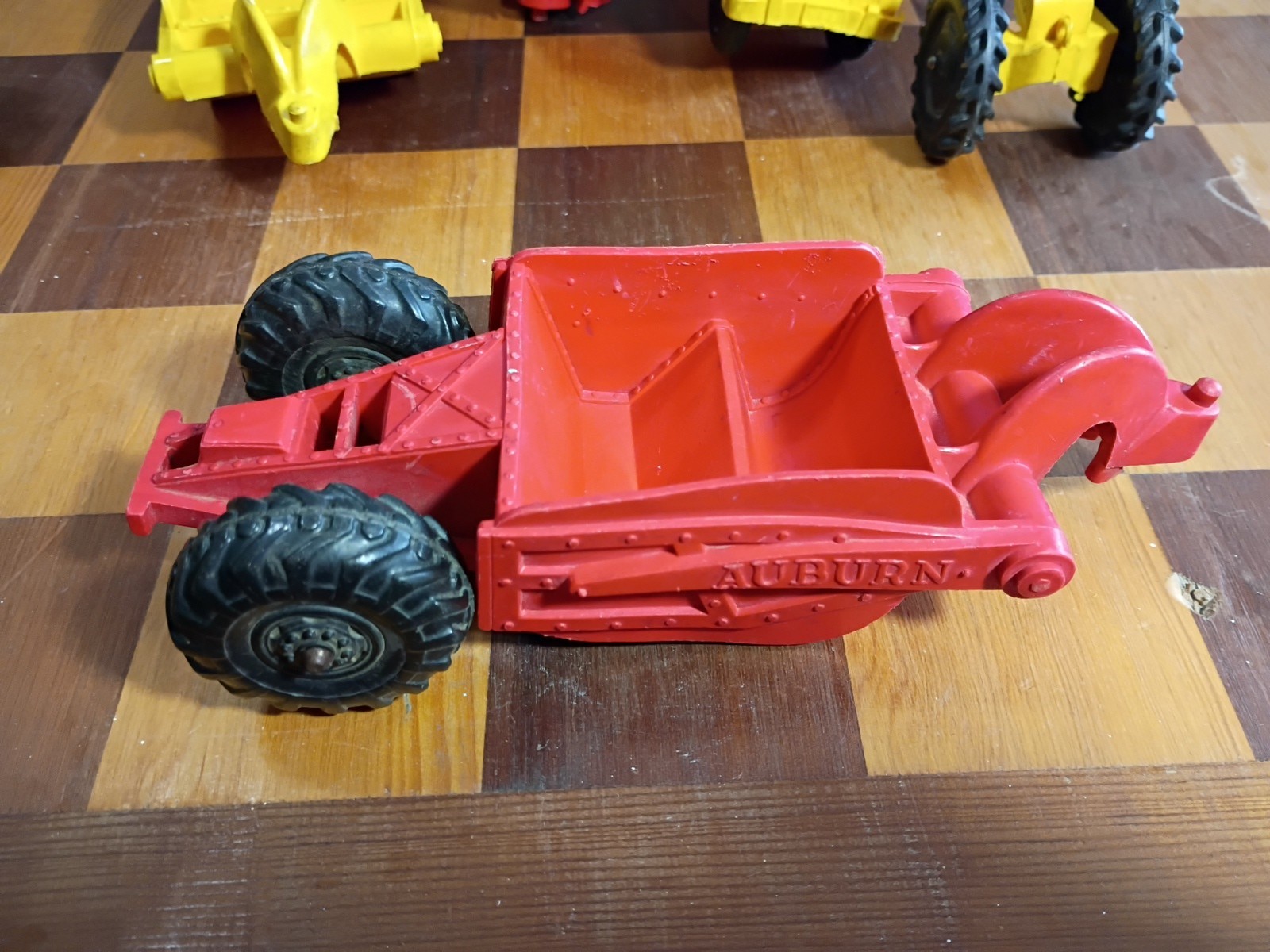 Vintage Auburn Rubber Construction Toys (Lot Of 6 Pcs) Truck Earth-Mover Grader