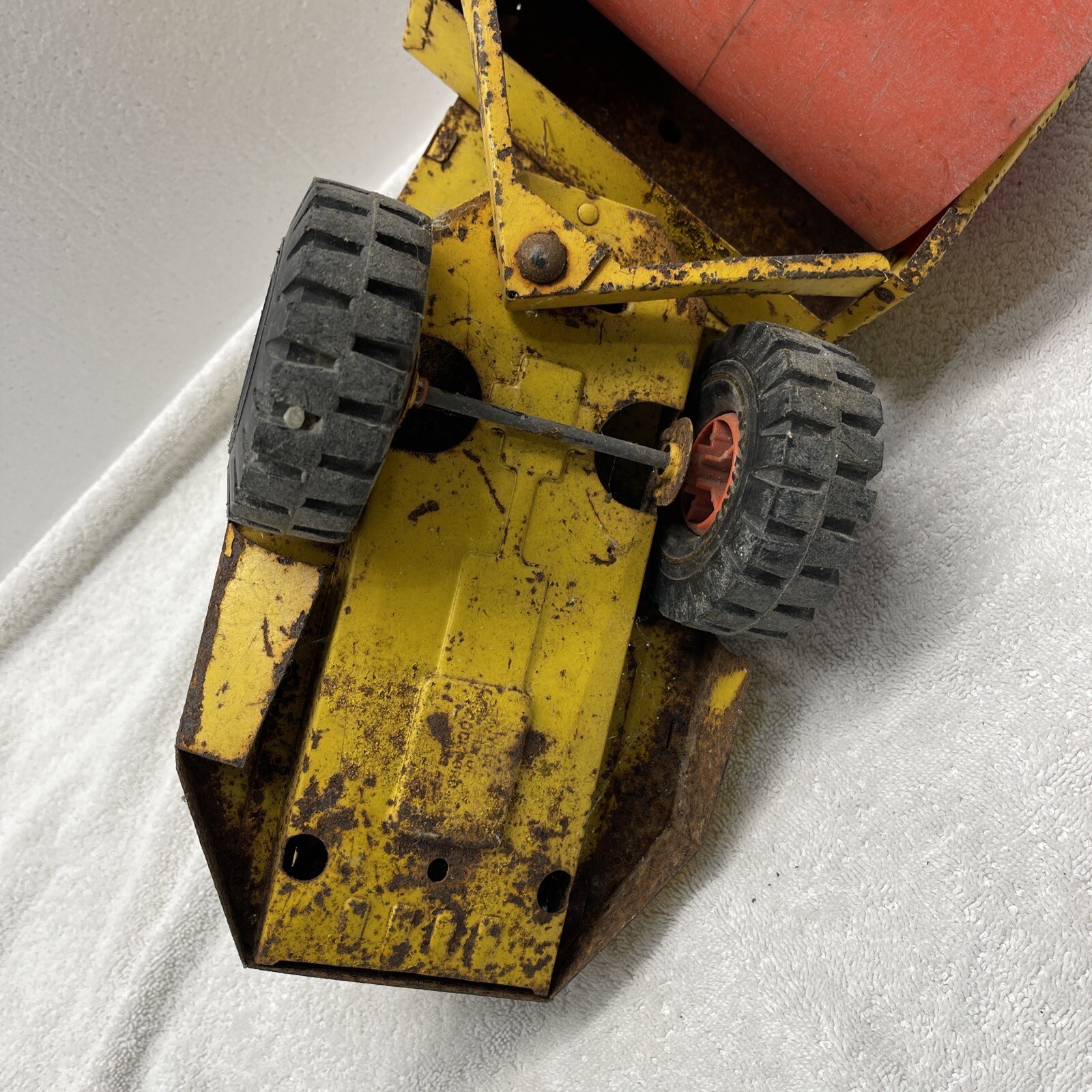 1970s Nylint Pressed Steel Yellow and Black 17” Turbo Articulating Steam Roller