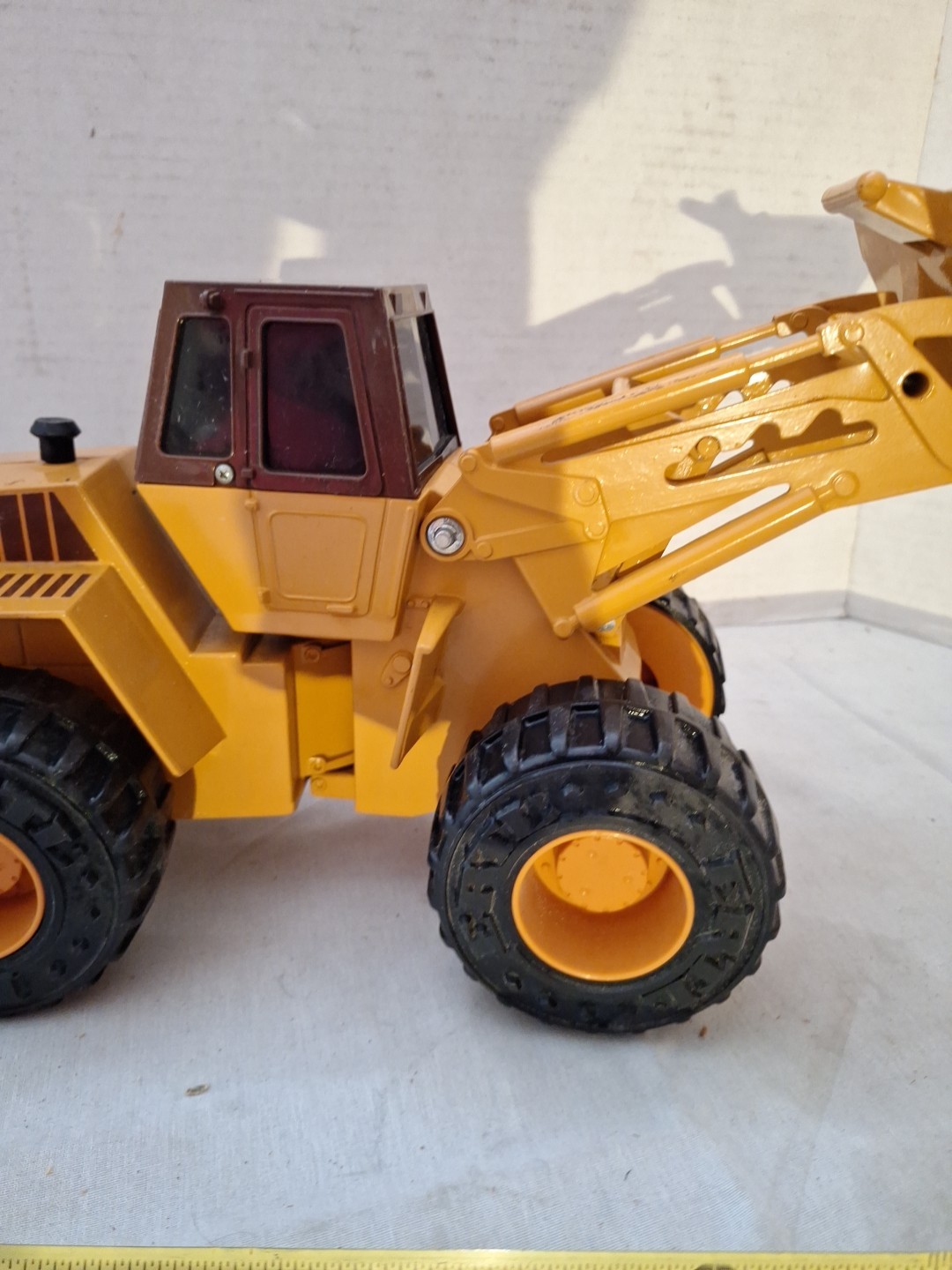 ST Vintage Ertl Case W30 Front End Loader
