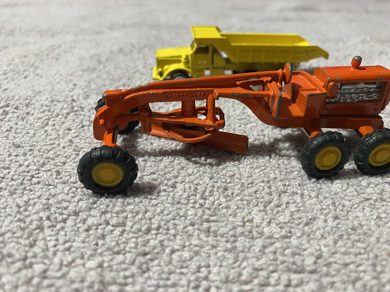 Vintage Zylmex 8102 Orange Motor Road Grader Hong Kong & EUCLID R-40 Dinky toys