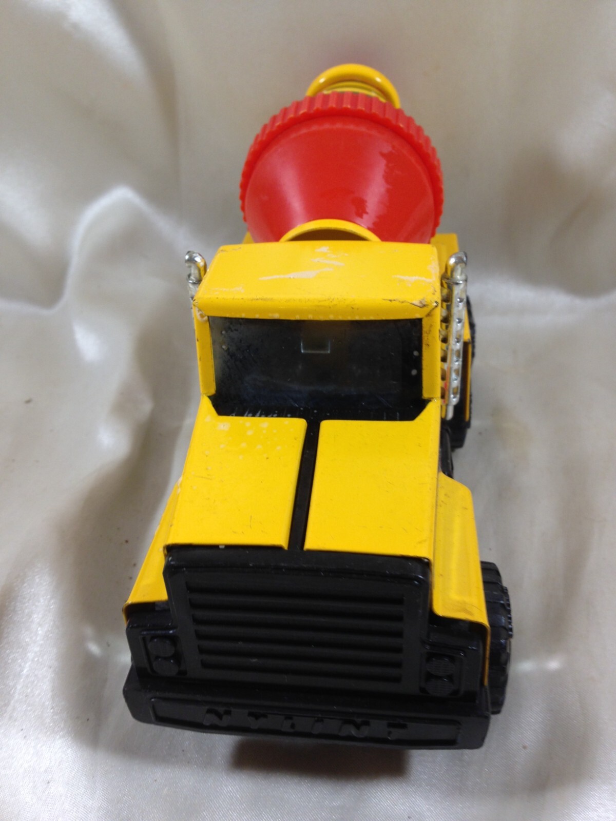 NYLINT Sand and Gravel Cement Mixer Truck