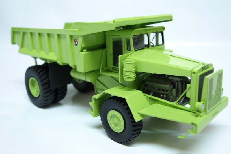 Resin 1/50 Euclid R45 4×2 Dumper 1963 – Ready Made by Fankit Models