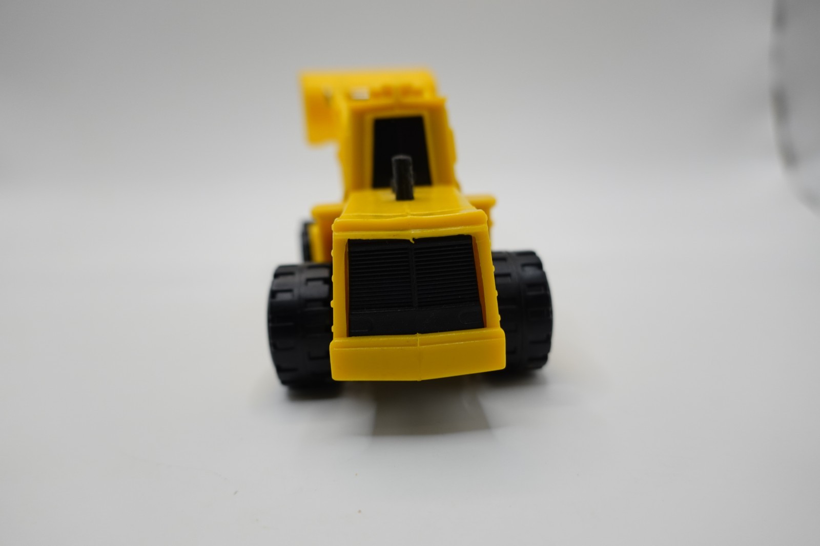 Tonka 1990 Front End Loader 1:64 Scale With Moving Loader Bucket NICE!