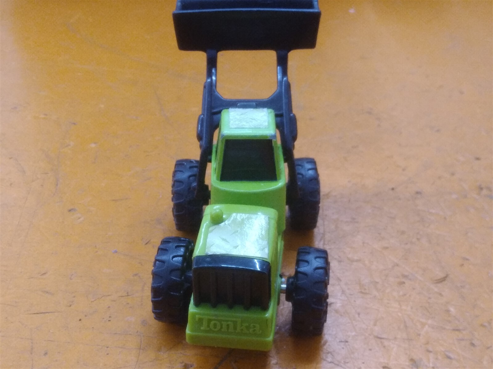 ⭐️⭐️⭐️⭐️⭐️ Vintage 2003 McDonalds Hasbro Tonka Green Loader Diecast & Plastic
