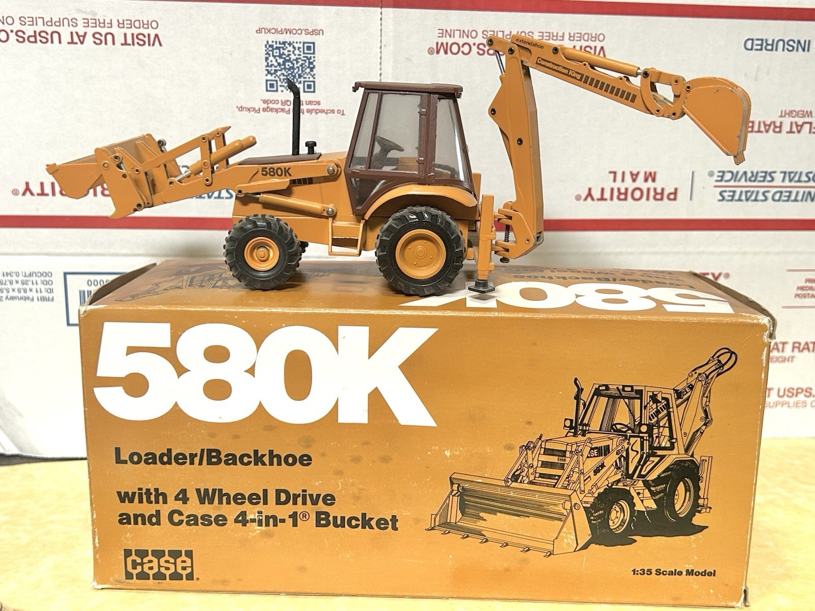 Conrad 1/35 Scale Case 580K Loader-Backhoe (Side-Shift Version) w/Extendahoe!