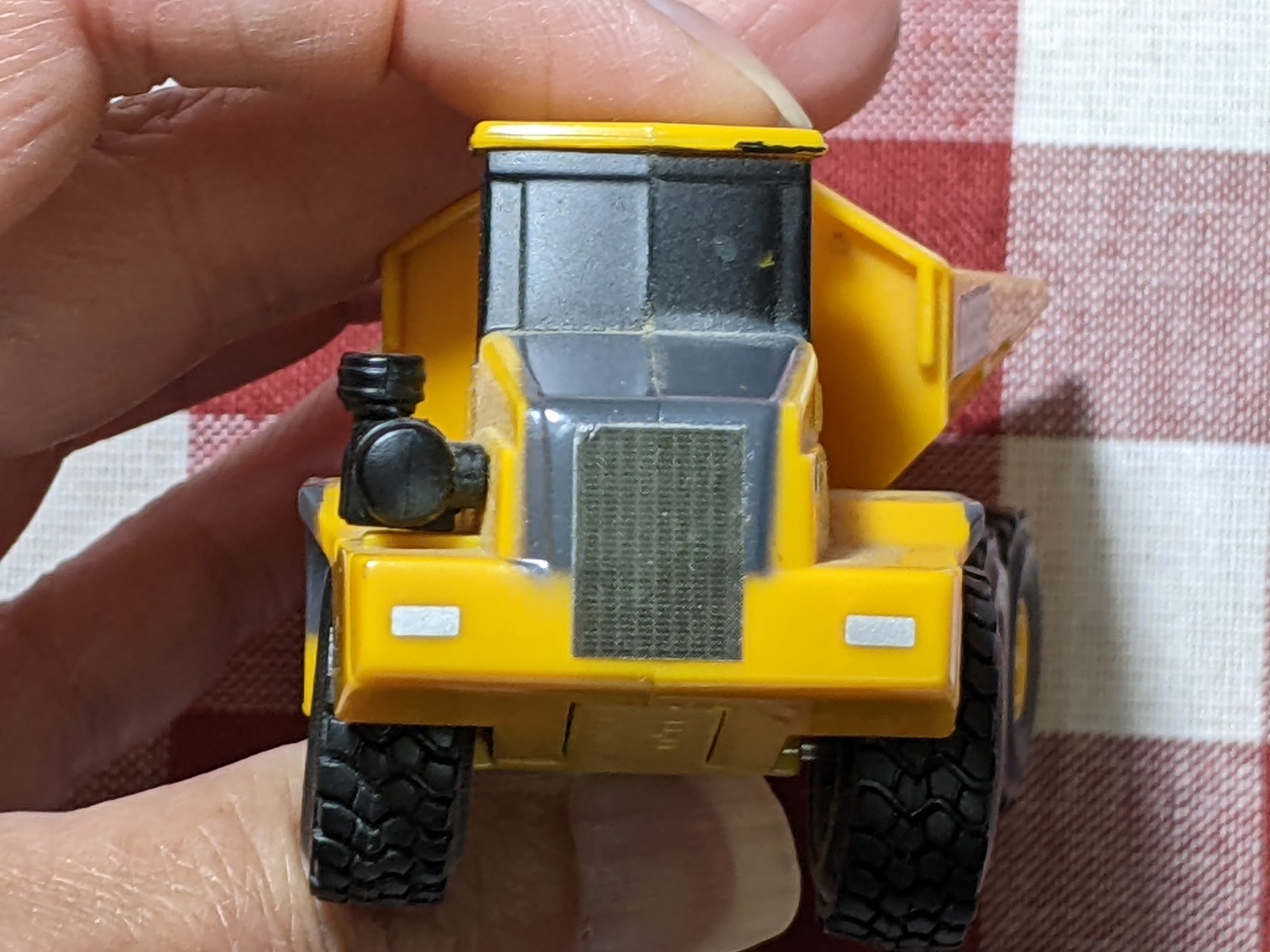 Ertl John Deere Licensed 0620CX00 Dump Truck Vintage Toys Collectors Farm
