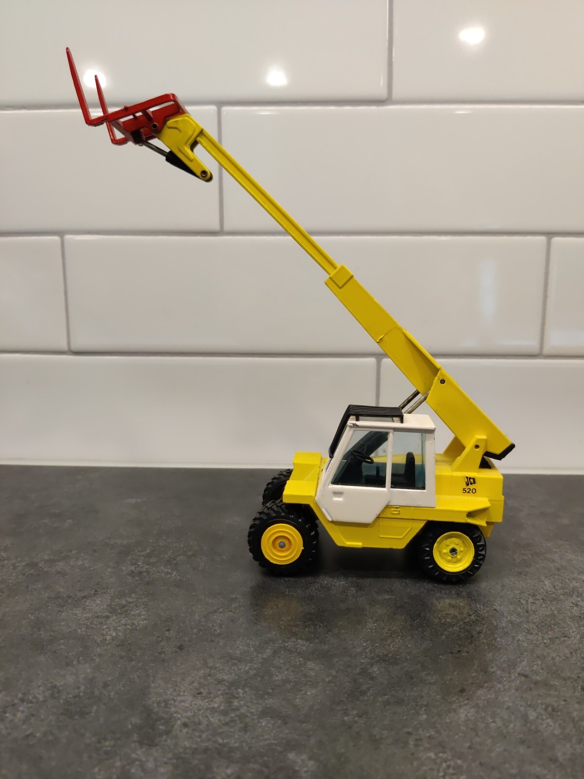 NZG Modelle #175 JCB 520 Telescopic Handler Fork Truck 1:35 W Germany Diecast
