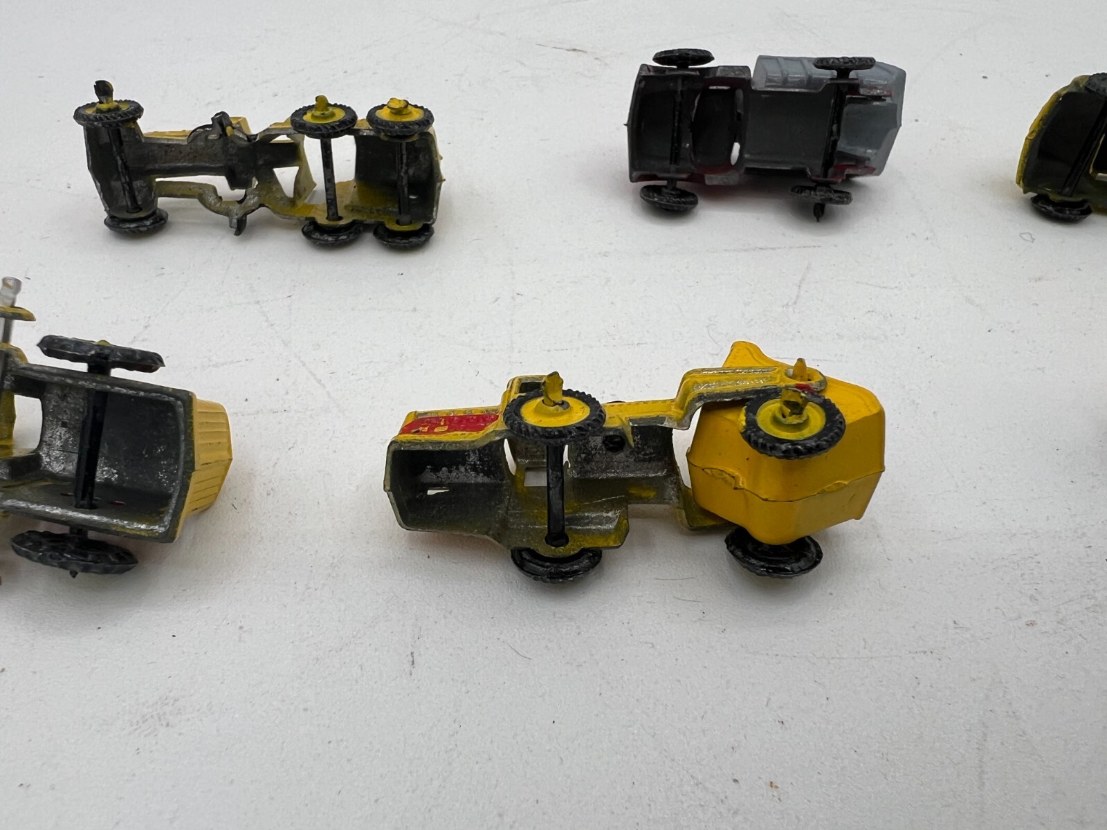 6 Vintage Diecast Road Work Toys Bull Dozer Tow Truck Grater Roller / Japan