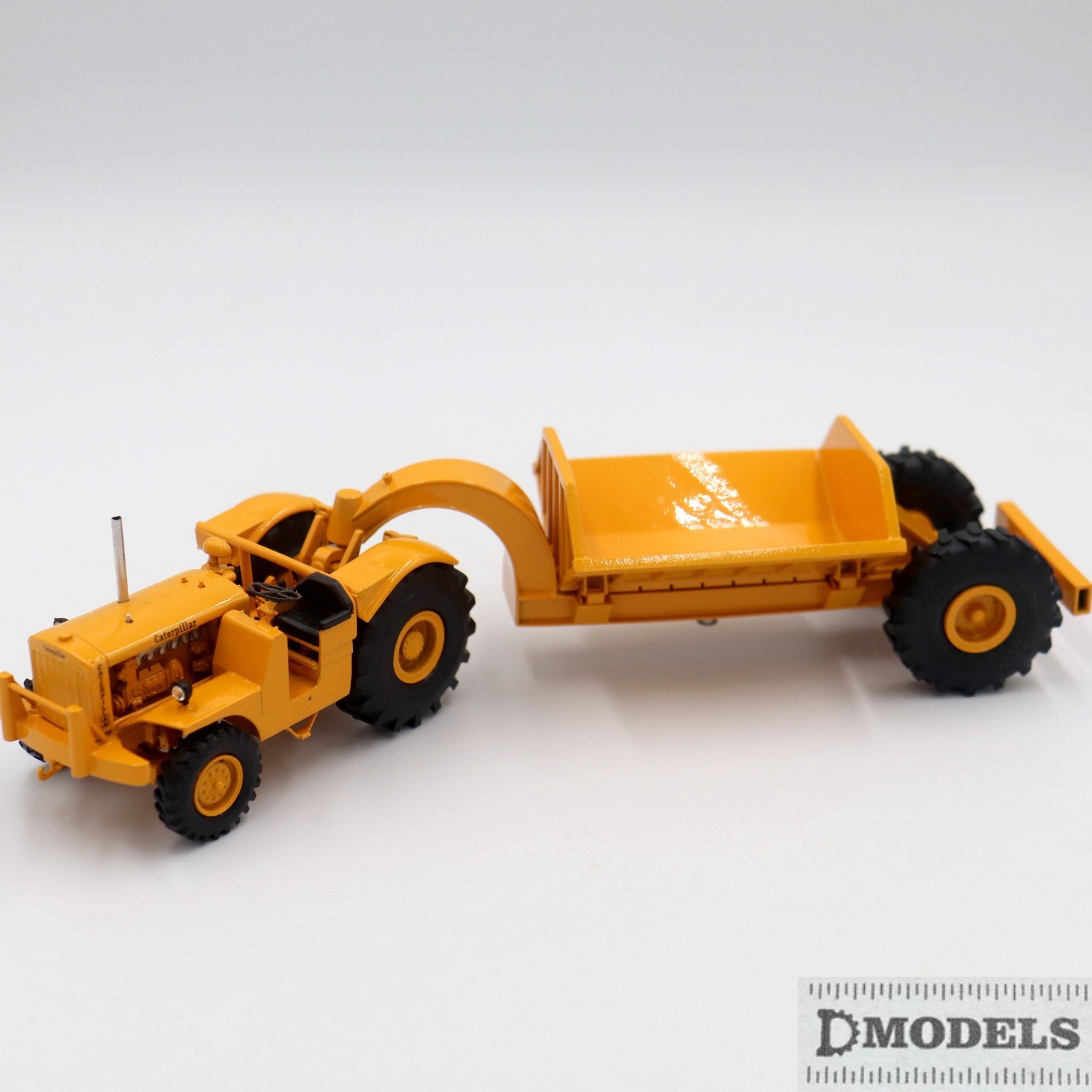 1/50 DW10 Series 3 + Athey Side Dump Trailer – Ready-Made, Assembled Model Ready