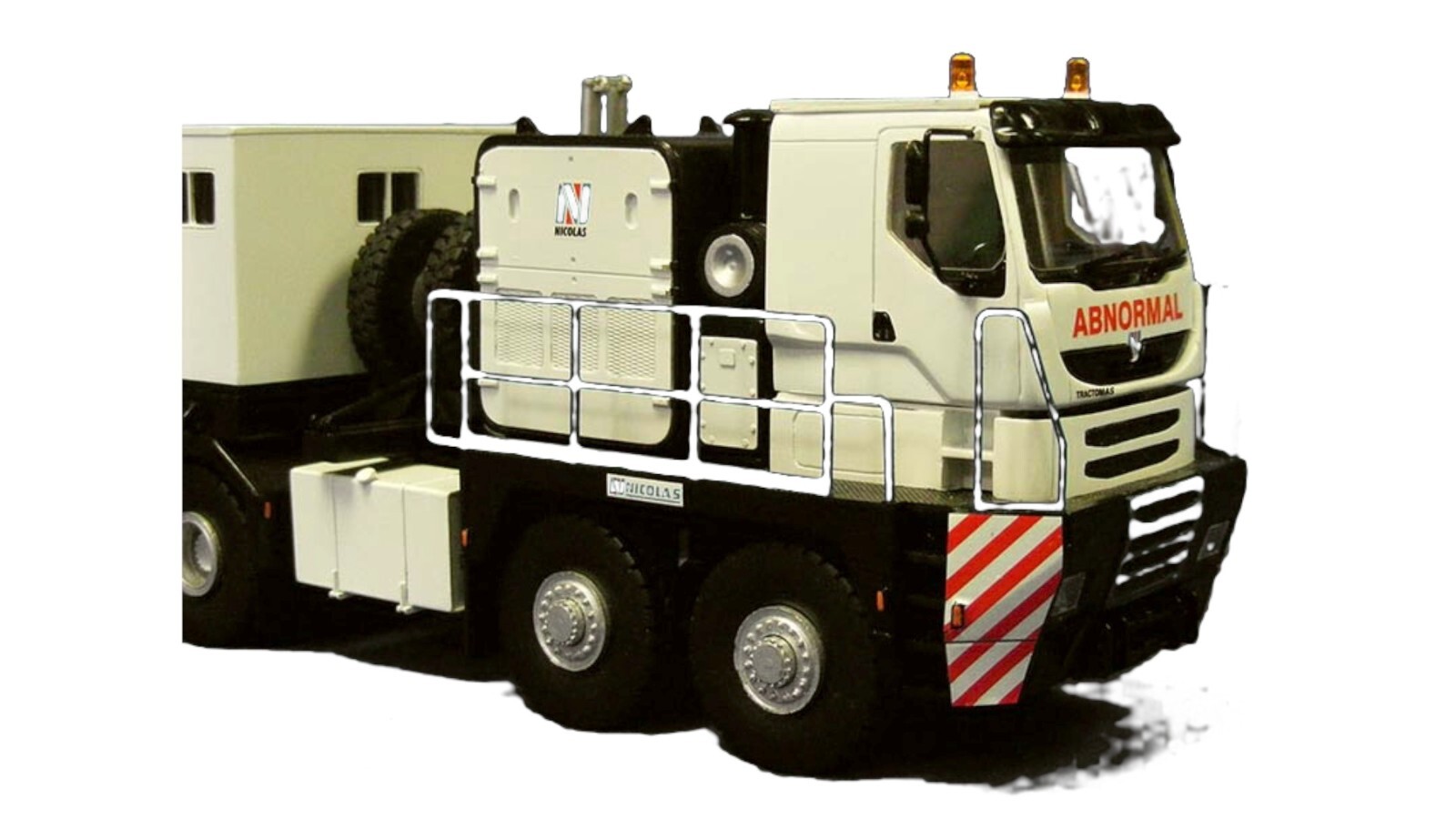 Miniature Models SRL MIM50051 Nicolas Tractomas 8×8 D80 Heavy Haul Tractor 1/50