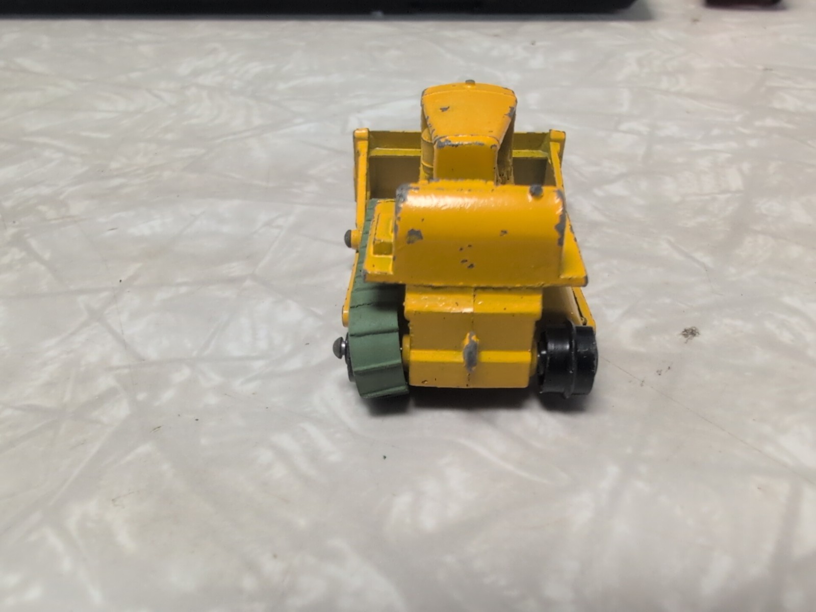 Matchbox Series No. 18 Caterpillar D3 Bulldozer 1958 Made in England by Lesney