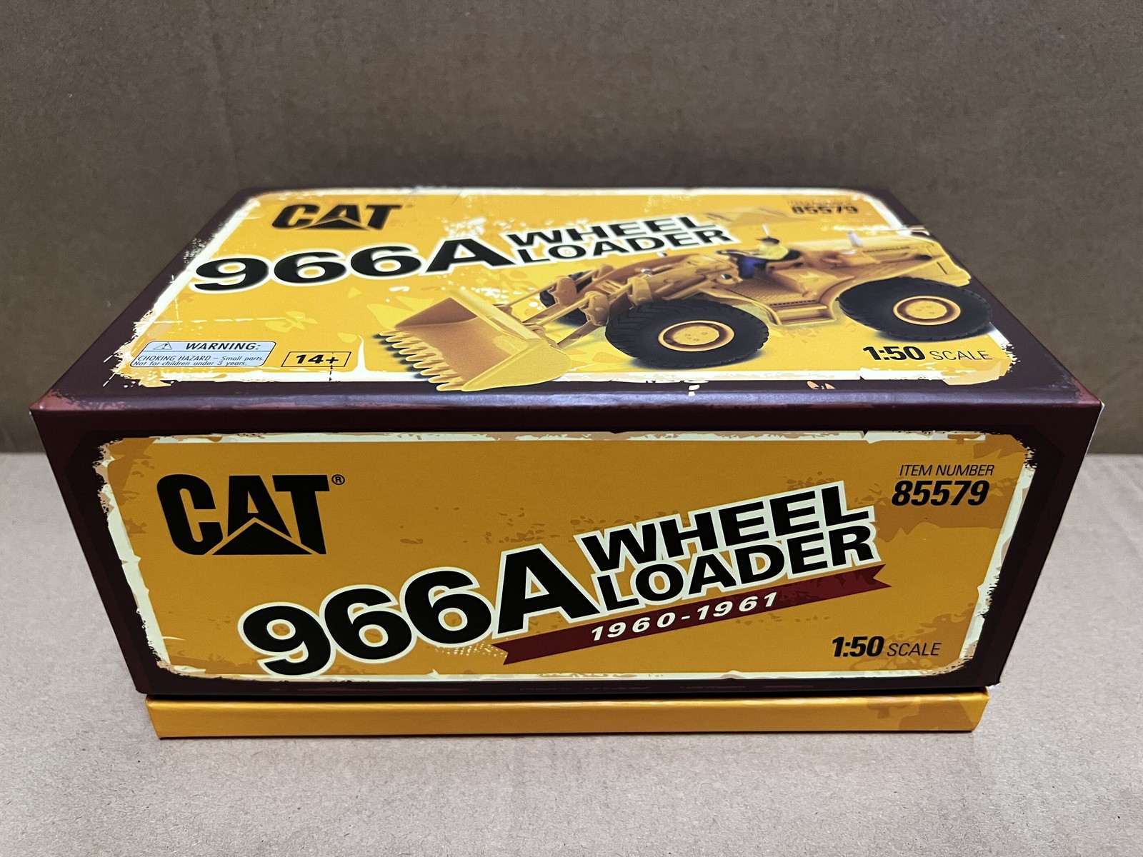 DM 1:50 CAT 966A Caterpillar Wheel Loader Alloy Forklift Vehicle Model 85579