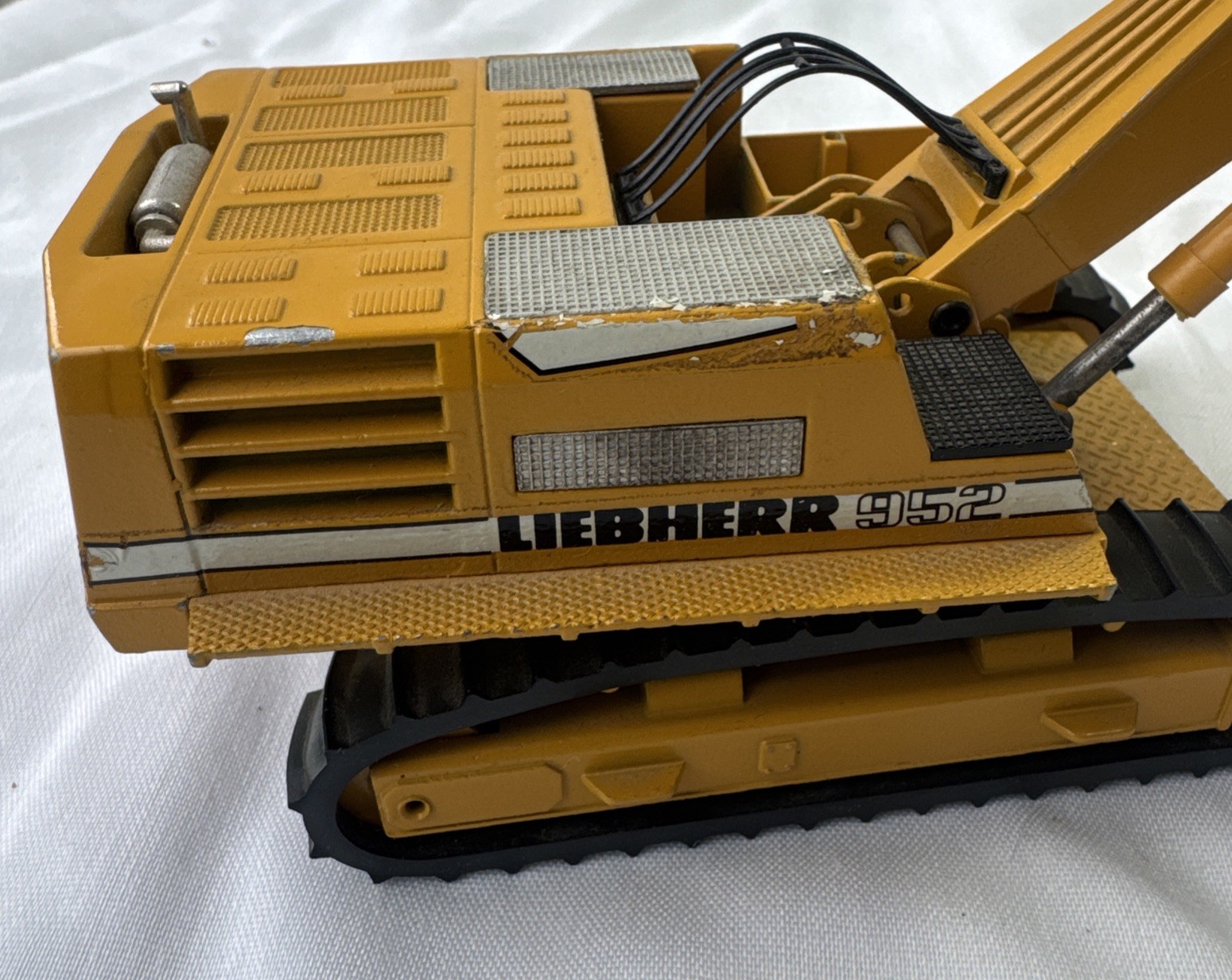 Vintage 1:50 LIEBHERR R 952 HYDRAULIC Excavator by CONRAD West Germany