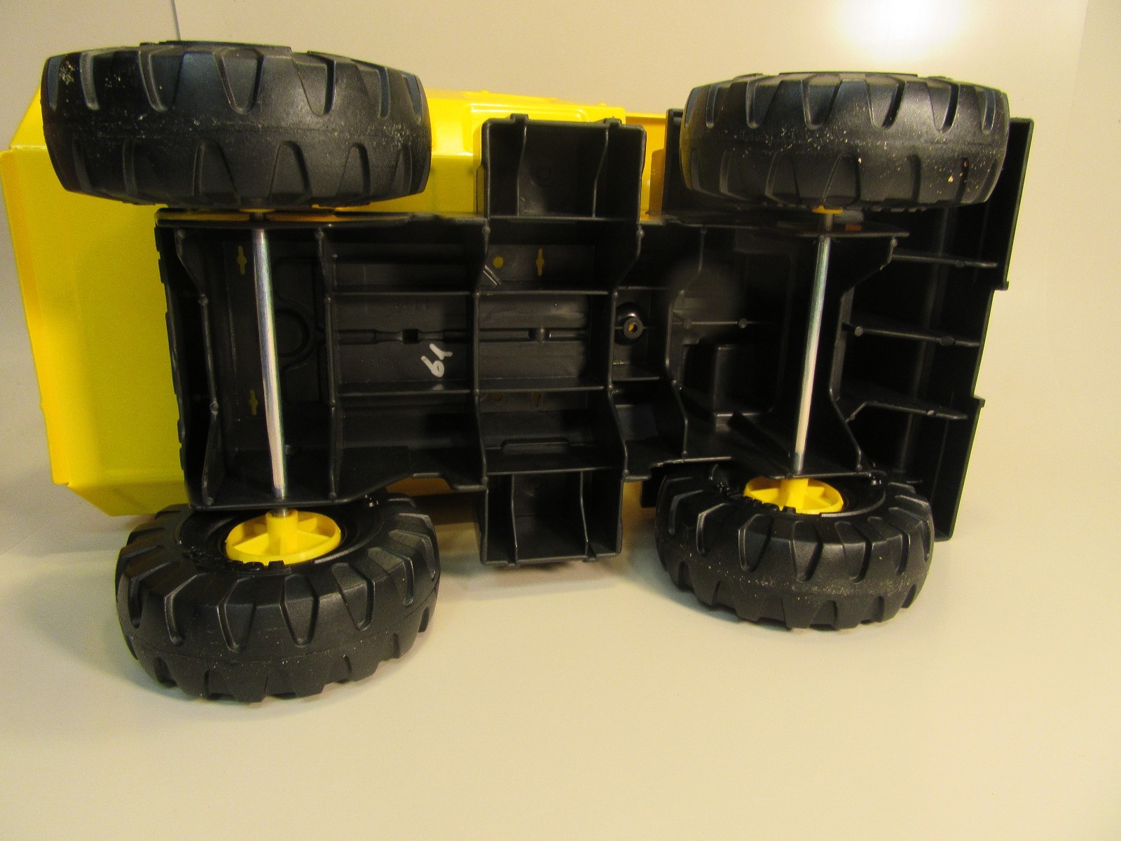 Large Yellow Tonka Mighty Dump Truck # 354