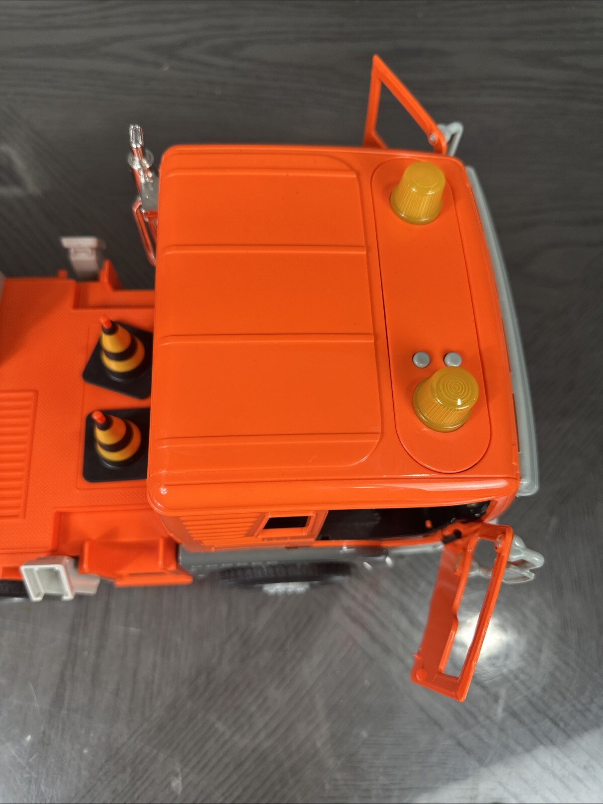 DRIVEN by Battat – Toy Crane Truck – Standard Series