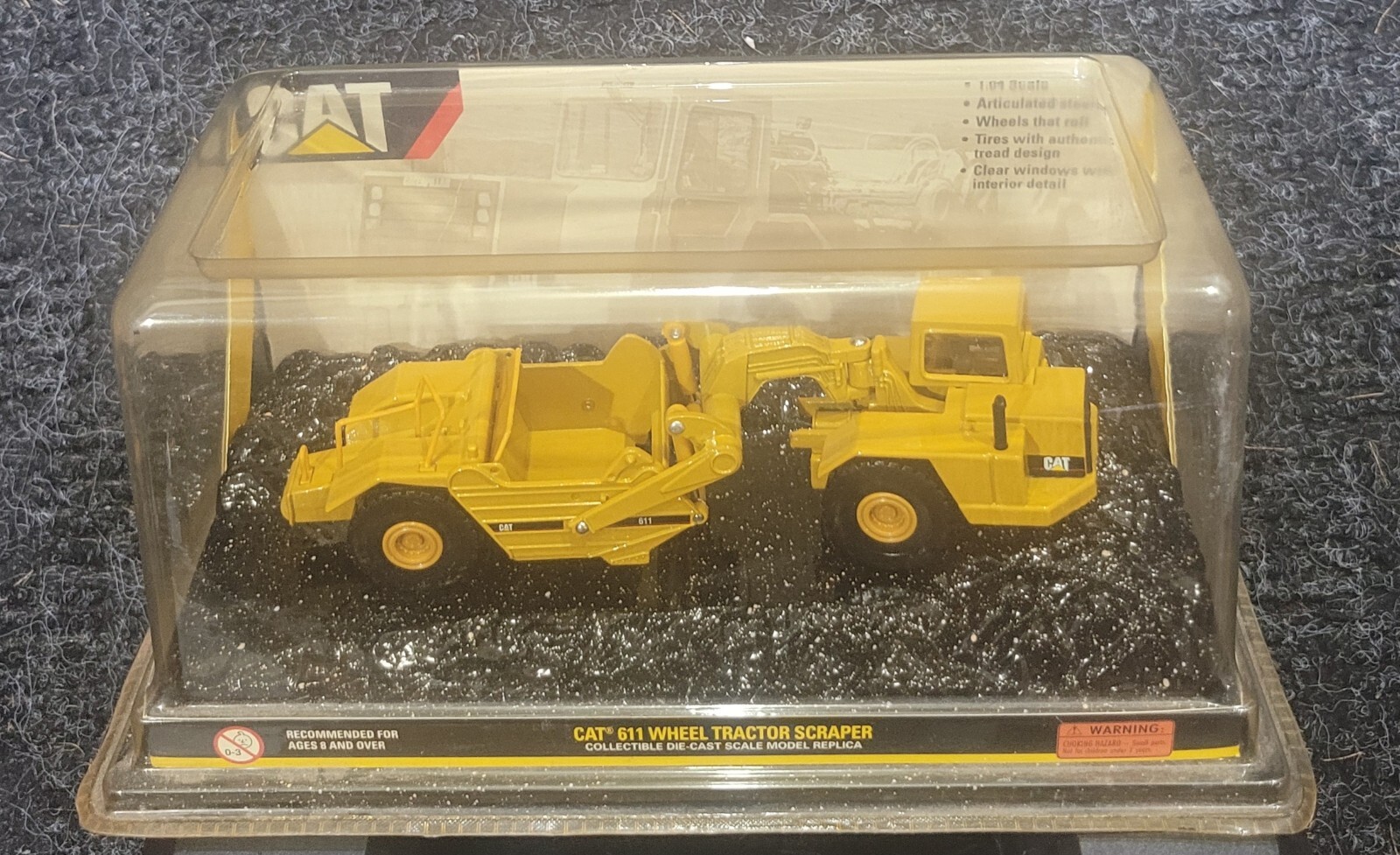 Norscot 1:64 Scale Die Cast Model Replica CAT 611 Wheel Tractor Scraper