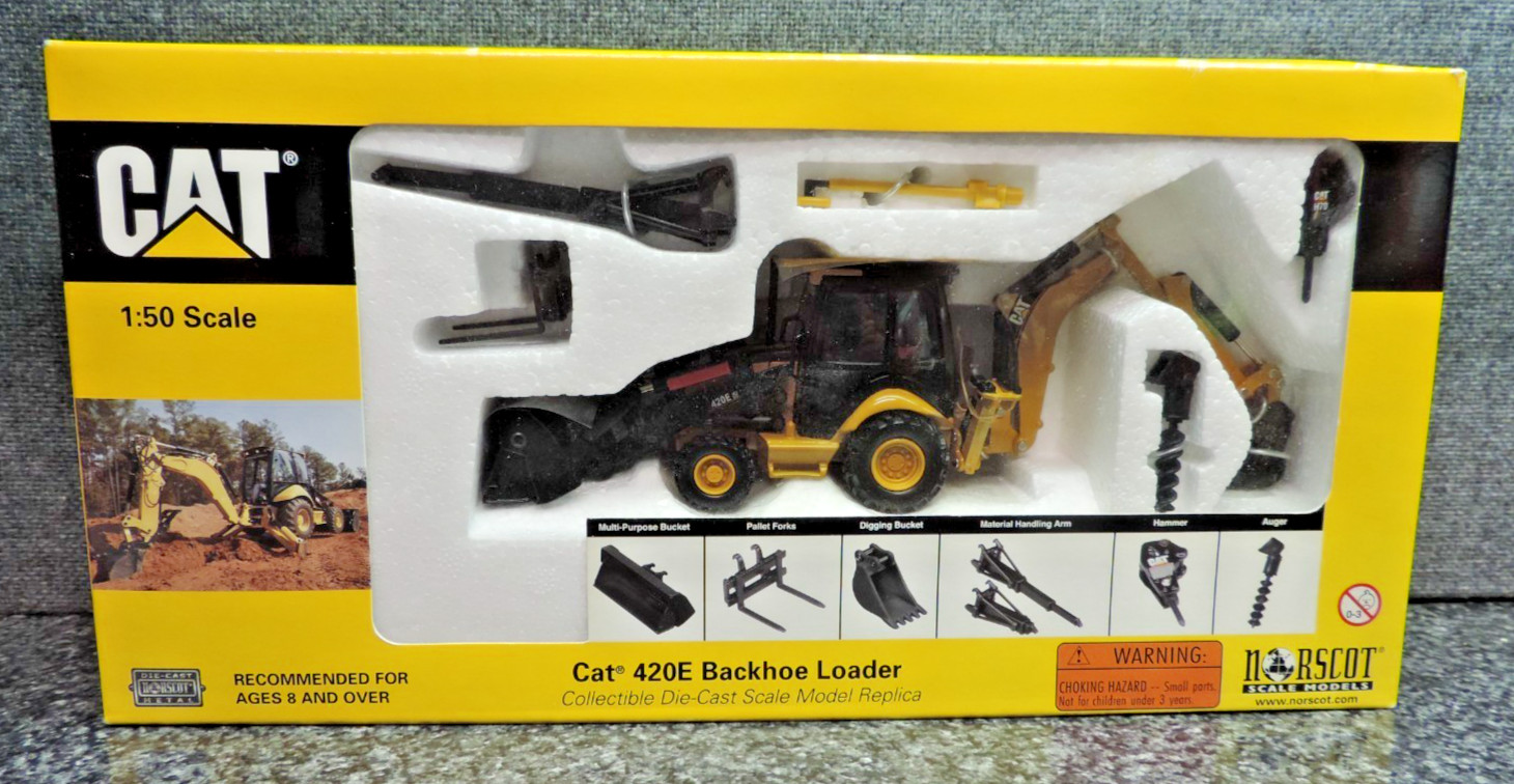 Norscot Diecast CAT 420E Backhoe Loader Tractor 1/50th 2006 Construction Box