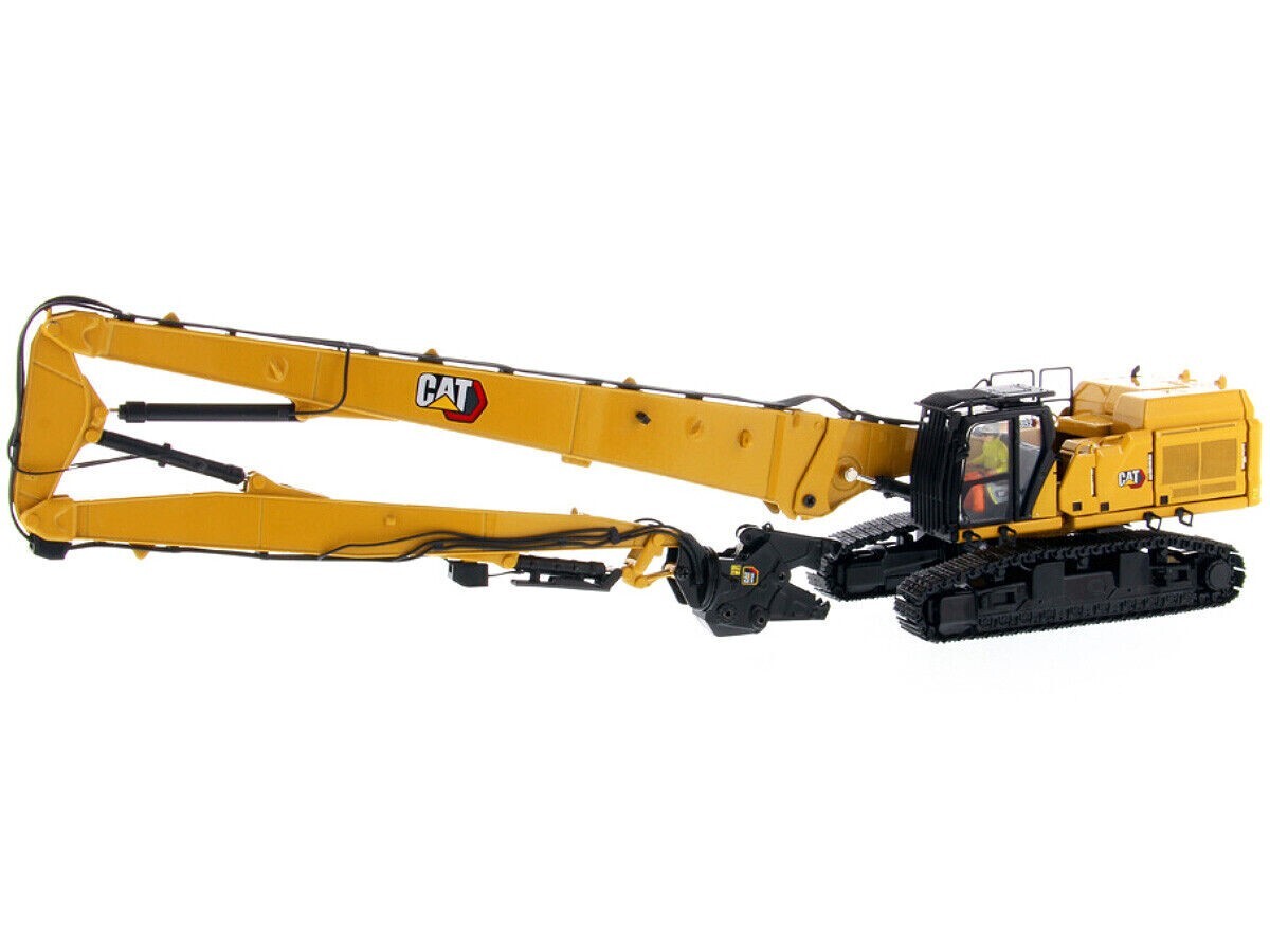 Cat 352 UHD Demolition Excavator – Diecast Masters 1:50 Scale #85663 New!
