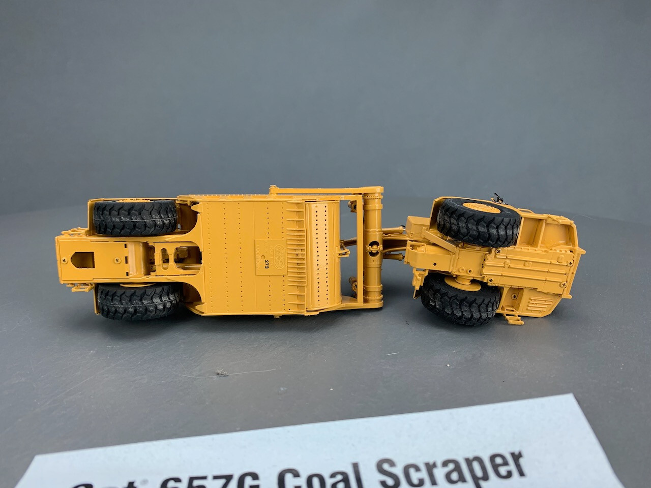 1:87 Classic Construction Models Brass Cat 657G Scraper Yellow HO2664 LZ