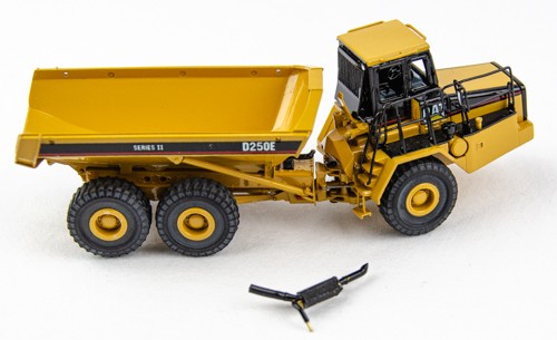 Classic Construction Models Brass CAT D250E II Articulated Truck Limited#49/1000