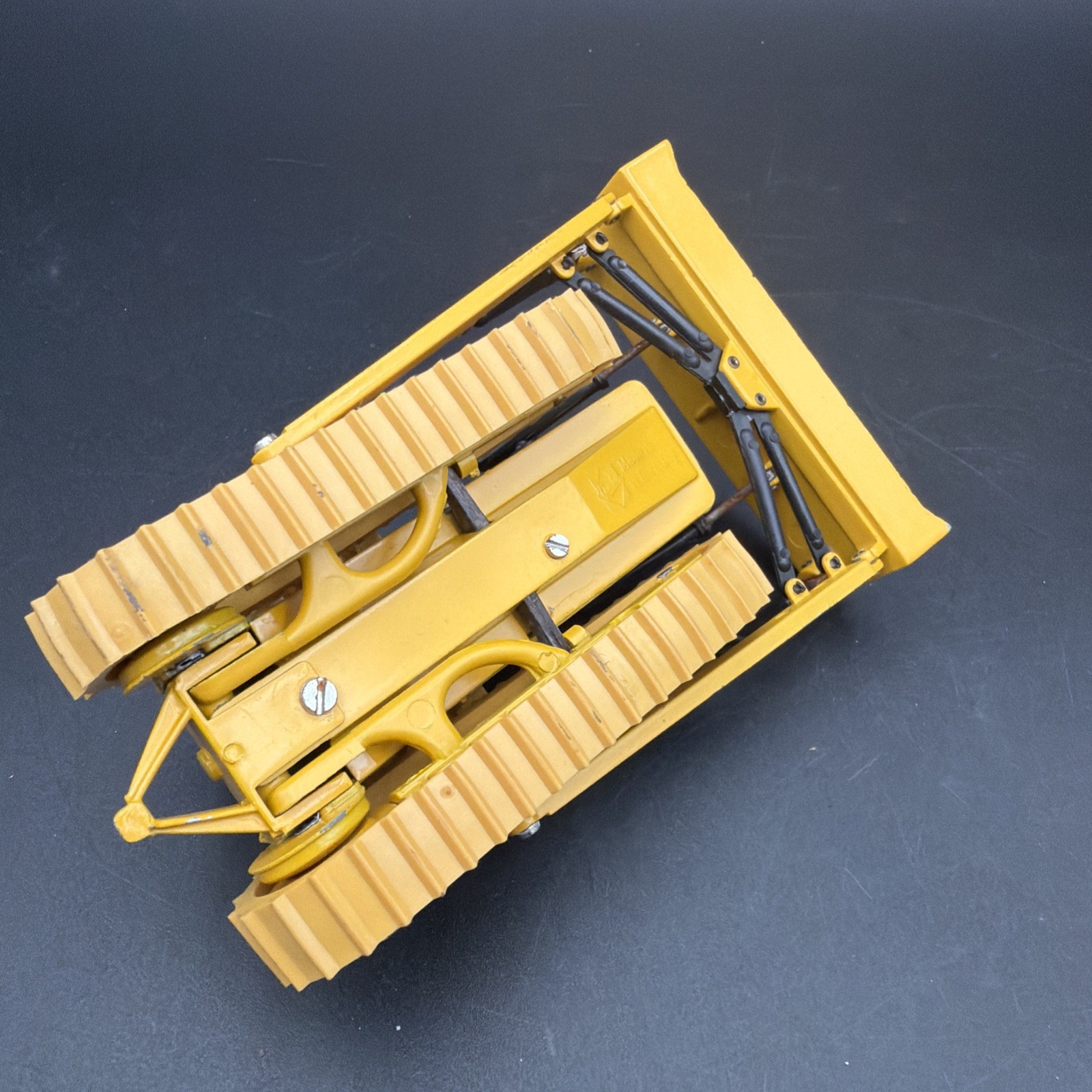 1970s GESCHA W.Germany CATERPILLAR 1:50 Scale Toy D9G BULLDOZER