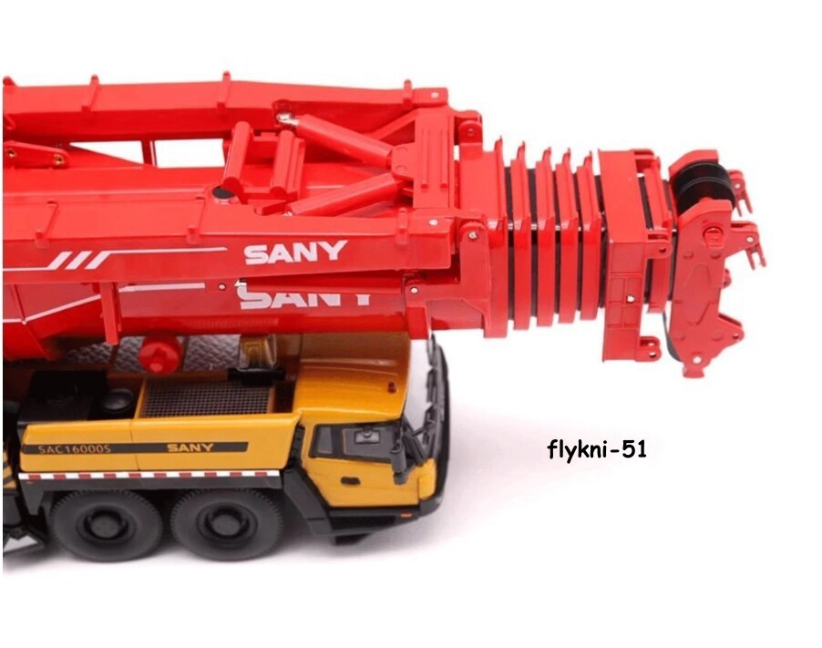 1: 50 SAC16000S All Ground Engineering Crane Alloy Collectible Models Toys Stock