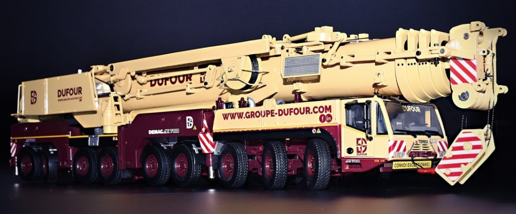 IMC MODELS,Mobile crane DEMAG AC700-9 DUFOUR, 1/50, IMC32-0086