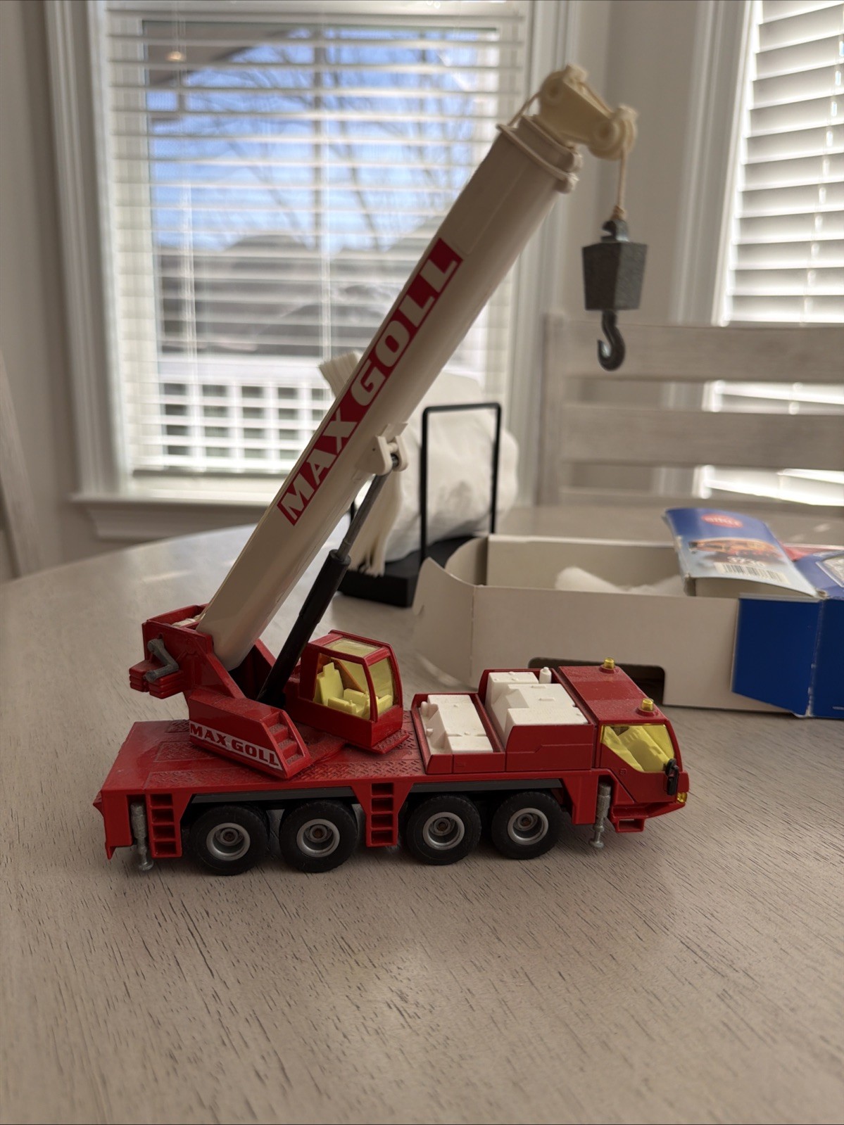 1:50 SIKU 3730-1 Hydraulic Mobile Crane Truck – Max Goll W. Germany